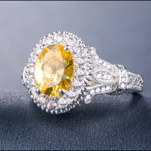 Oval cut yellow Citrine ring, 925 silver, size 7,8,9 - Picture 2 of 3